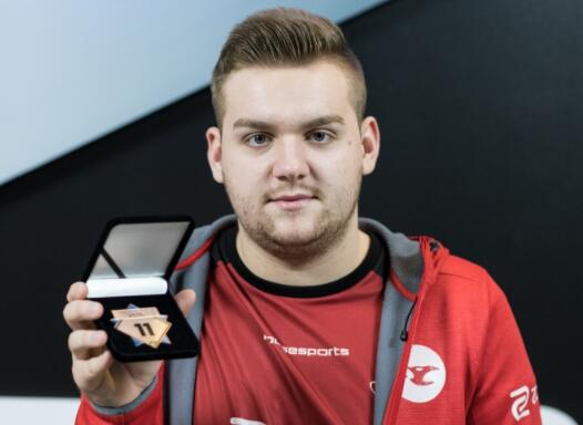 Pimp 谈到 The MongolZ 的历史性崛起：“他们不仅是技术娴熟的神枪手，更是亚洲 CS 的变革者”