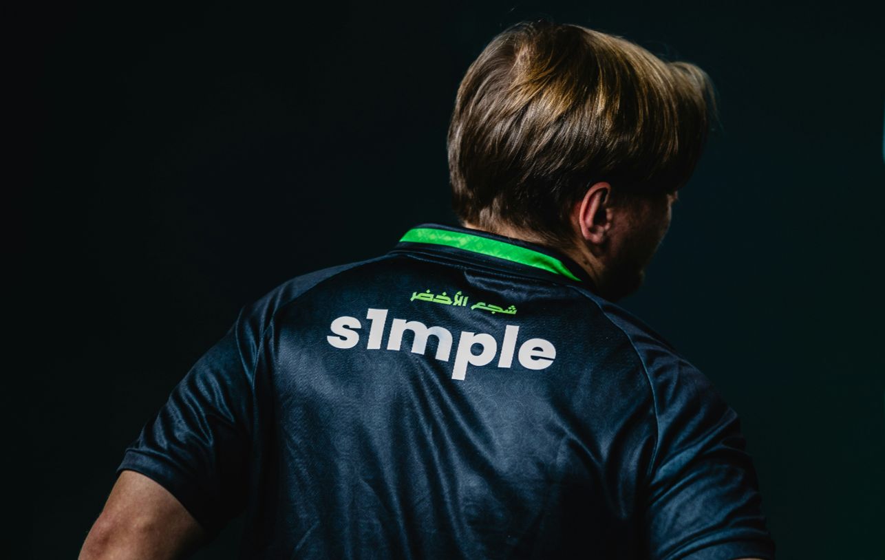 CS2发现了传送和无碰撞的漏洞