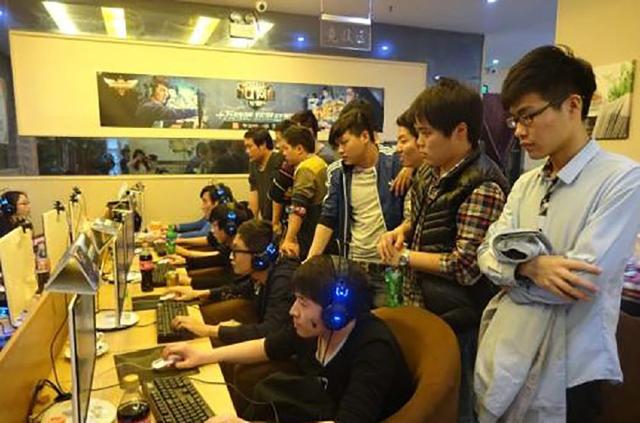 JD Gaming 将与 Anyone's Legend 争夺 LPL Split 1 2025 决赛的名额